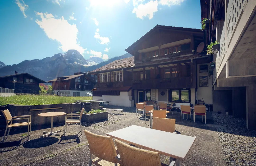 Hotel Alpina-1